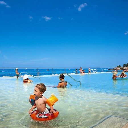 Aminess Maravea Camping Resort Holiday Homes Новиград Экстерьер фото