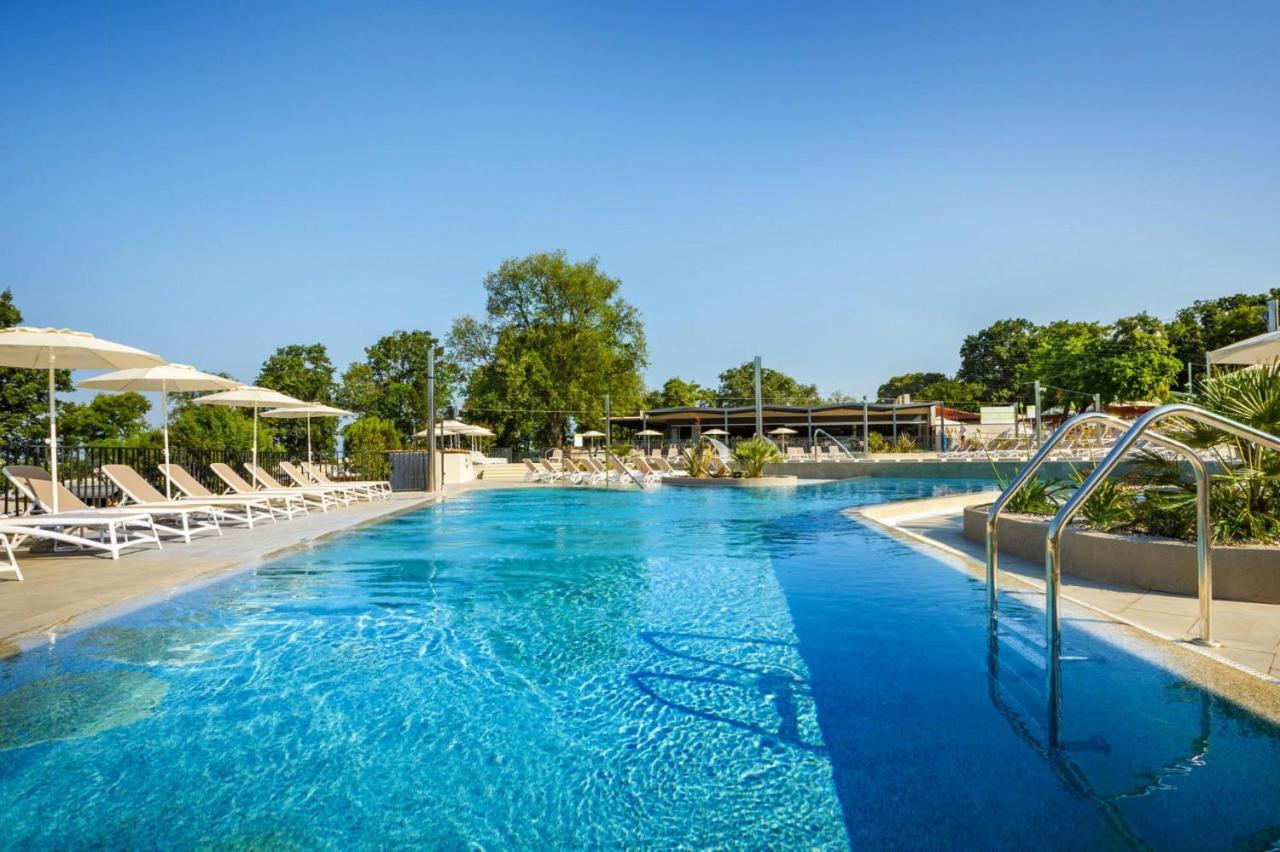 Aminess Maravea Camping Resort Holiday Homes Новиград Экстерьер фото