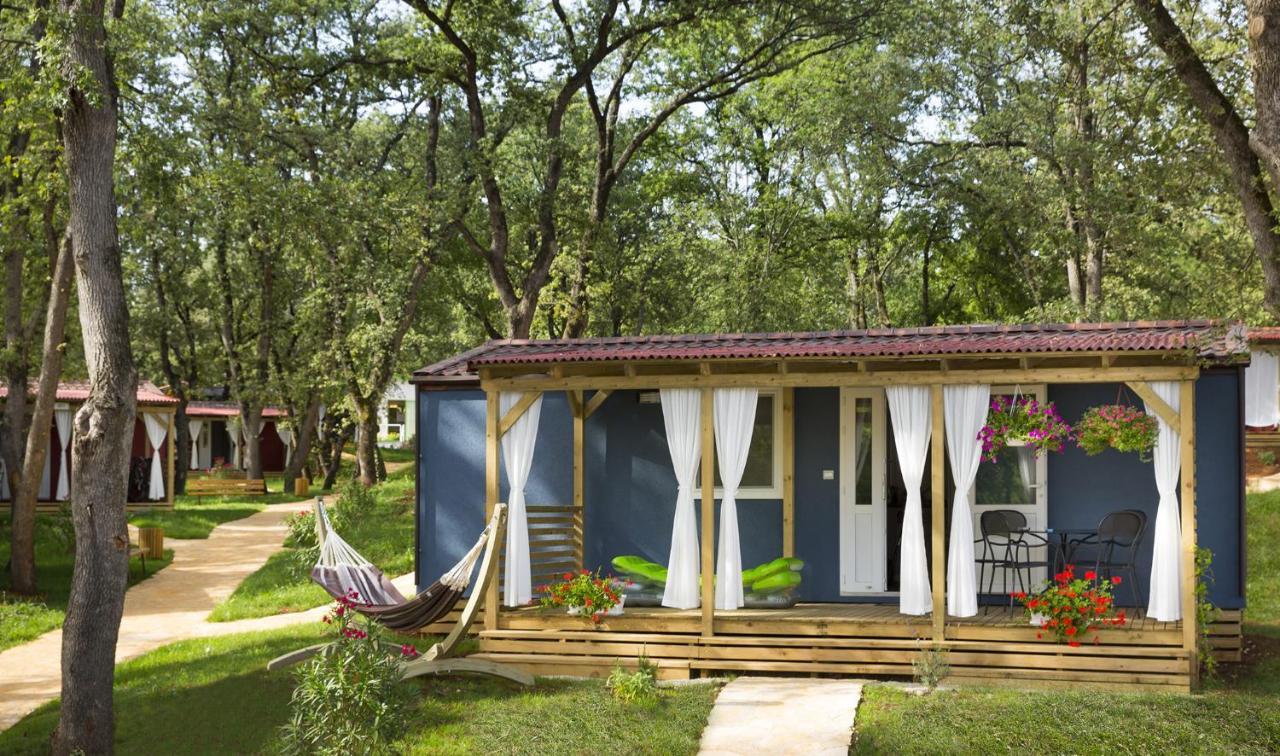Aminess Maravea Camping Resort Holiday Homes Новиград Экстерьер фото